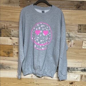 Gildan size Large Gray Heavy Blend Smiley Face Super Soft Relaxed Fit Sweatshirt